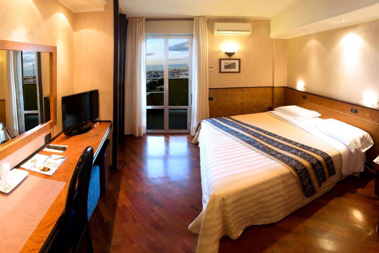 David Palace Hotel Porto San Giorgio Pokoj fotografie